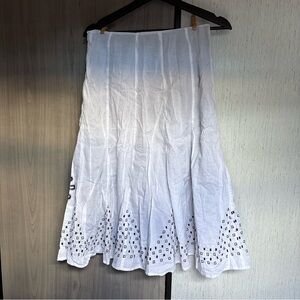 Allison Taylor 100% Cotton white black floral skirt fit and flare long tailored